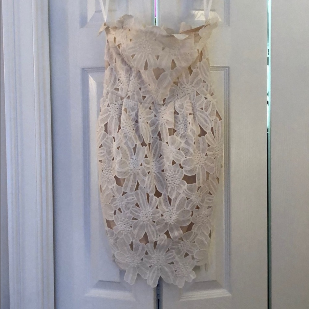 Lulus Cream & Nude Floral Strapless Minidress